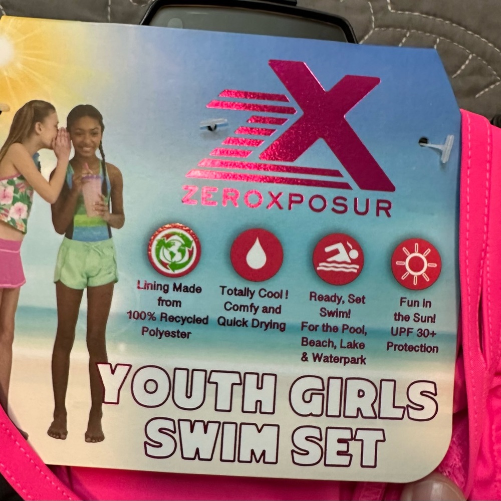 Zeroxposur Girls Black/Pink 1 Piece Swimsuit/Cover Up Skirt Set NWT Size L 14 - Picture 6 of 9
